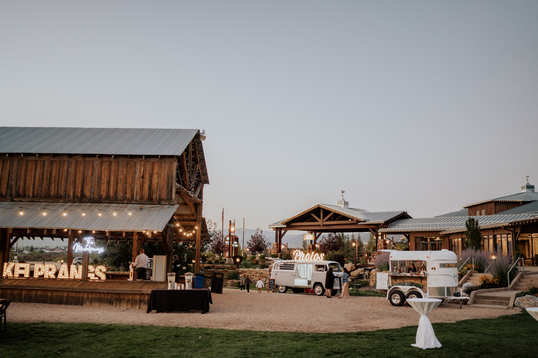 The Barn Weddings 2